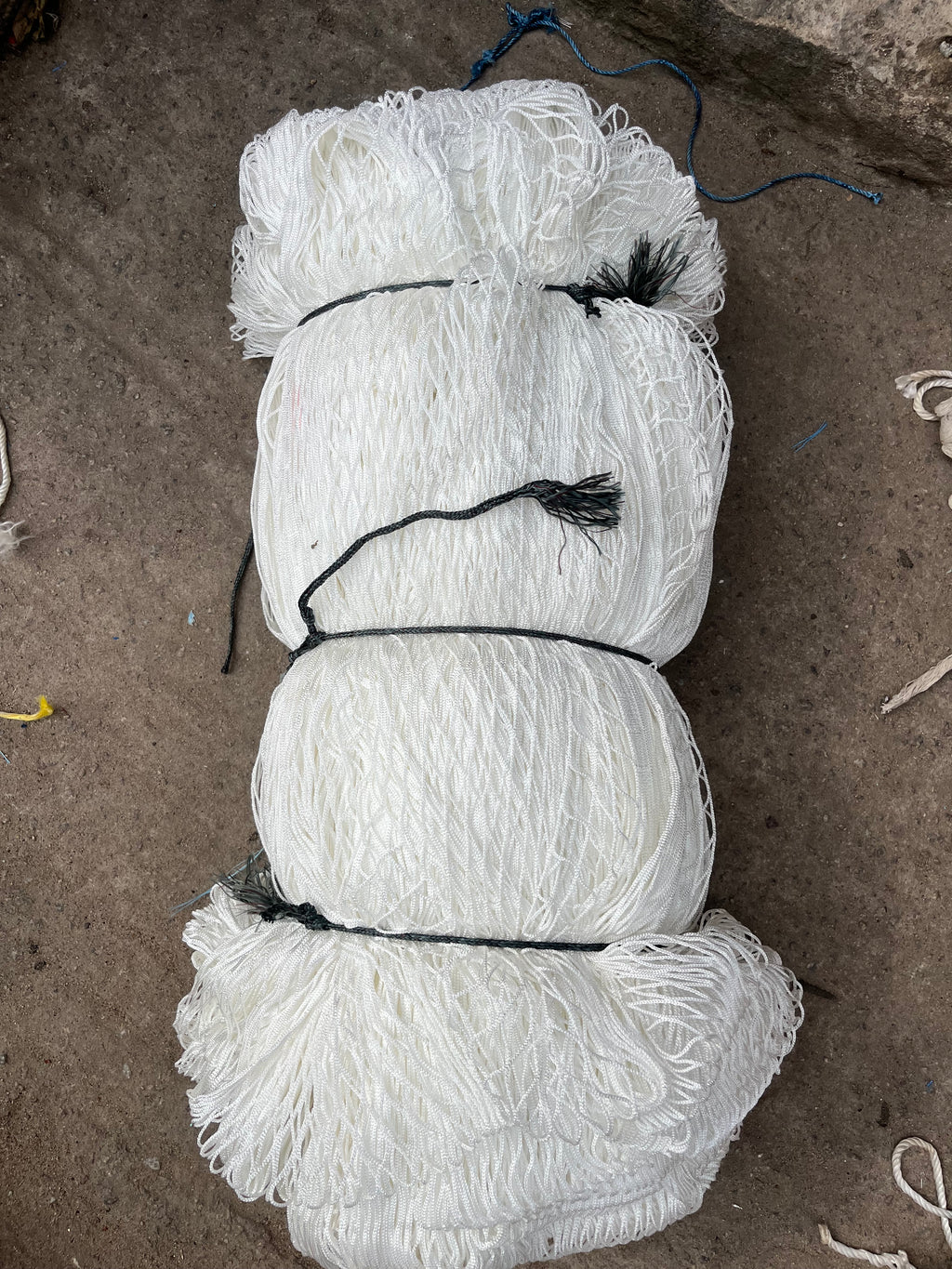 Filet 2 doigts serré blanc – Qualité résistante